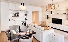 Ando Living - Augusta House